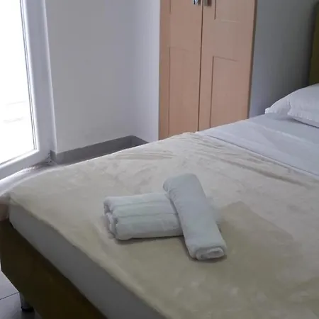 Apartamentet Aroma E Detit Apartment